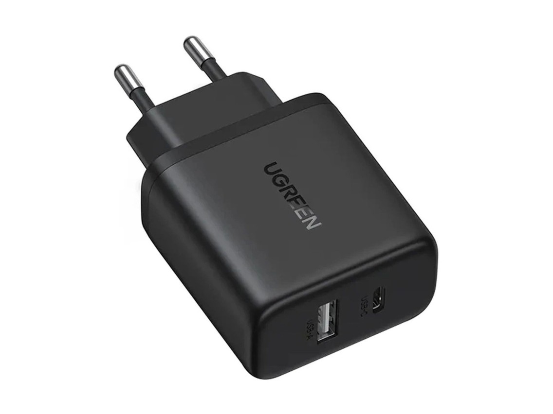 Cargador de pared Ugreen X227 de 20 W GaN (1 USB-A, 1 USB-C) - Negro