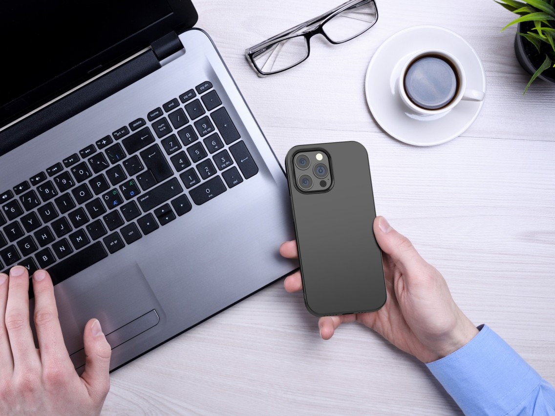 Nueva funda de TPU negra para teléfono Techancy KX5601 con protección para la lente de la cámara, co