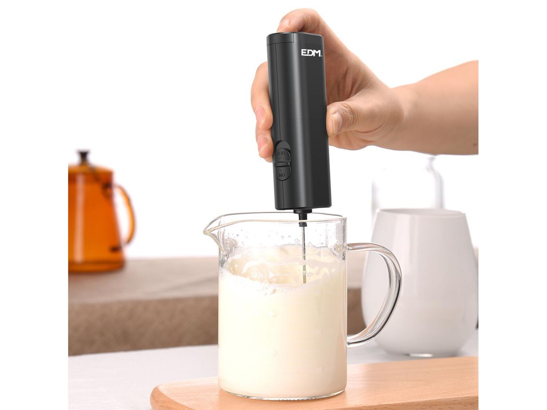 Electric milk frother