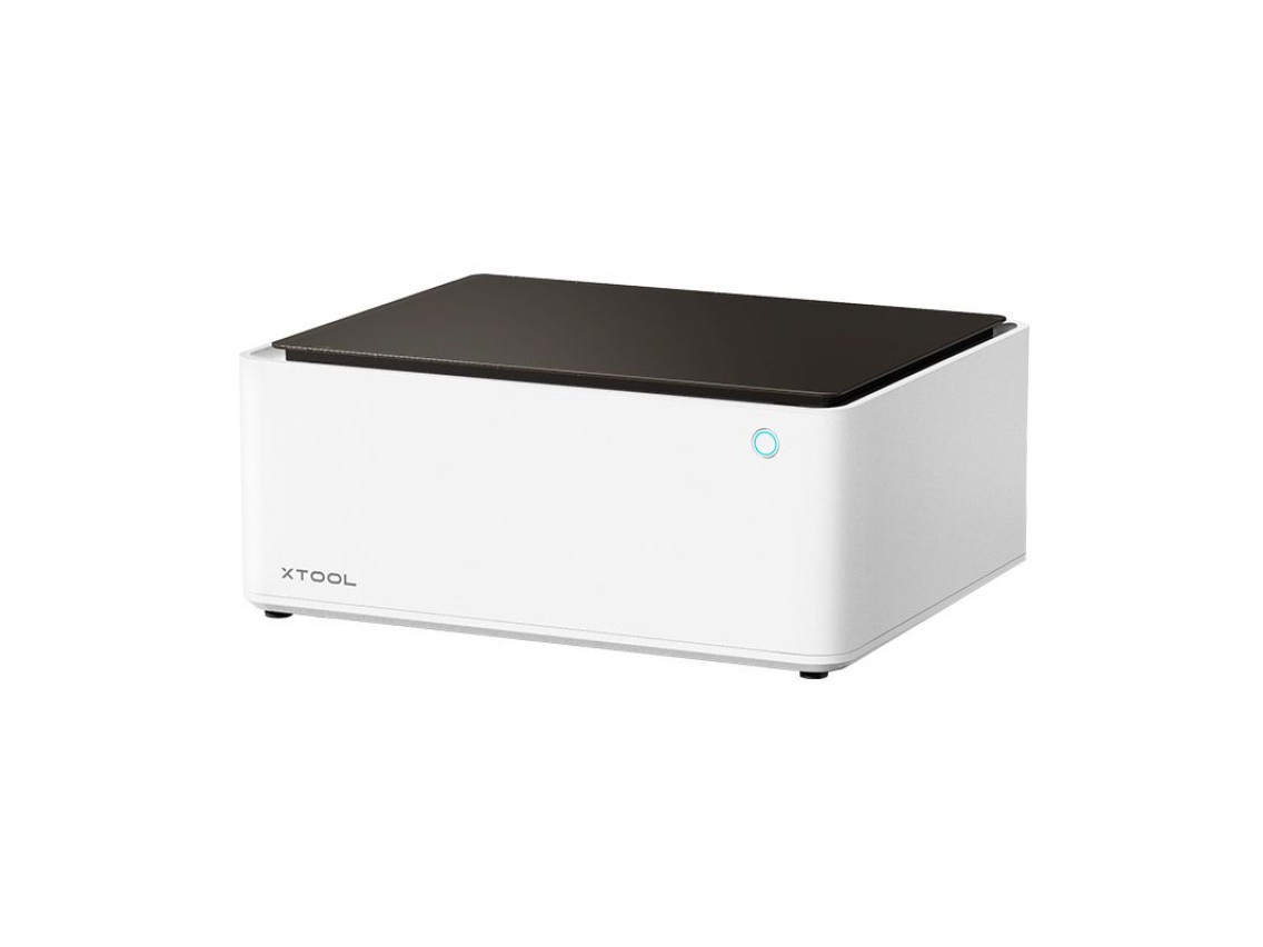 3-in-1 xTool M1 10W laser engraving machine