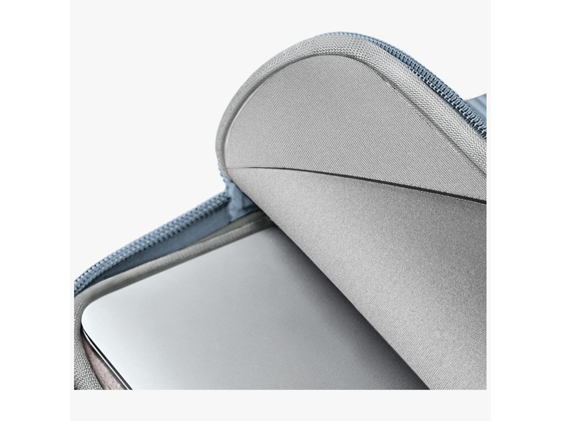 Uniq Cyprus Ridge Edition Laptop Sleeve bag for a 16" water-resistant neoprene laptop - blue