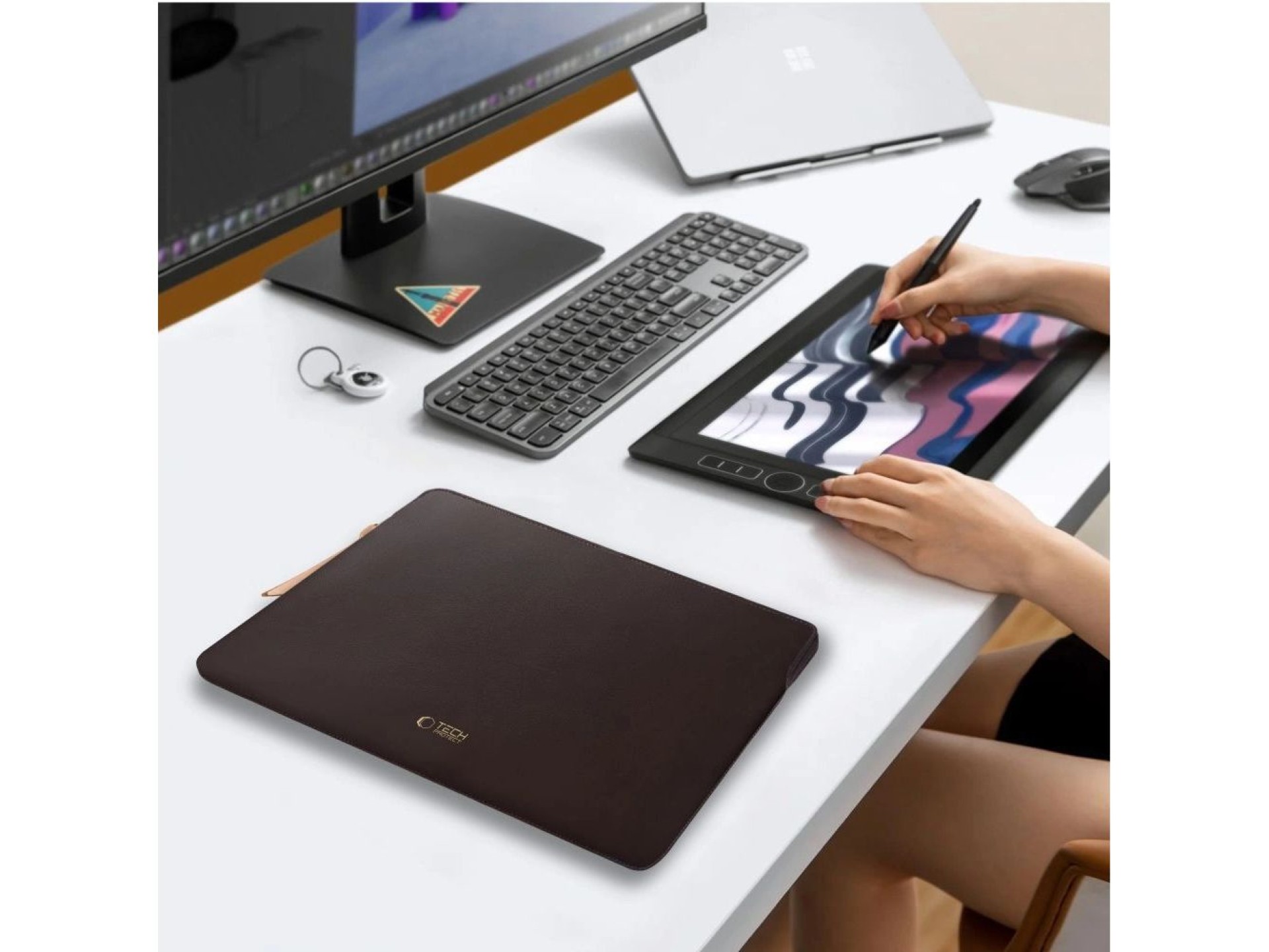 Tech-Protect Fleece Laptop Bag 13-14" - Brown