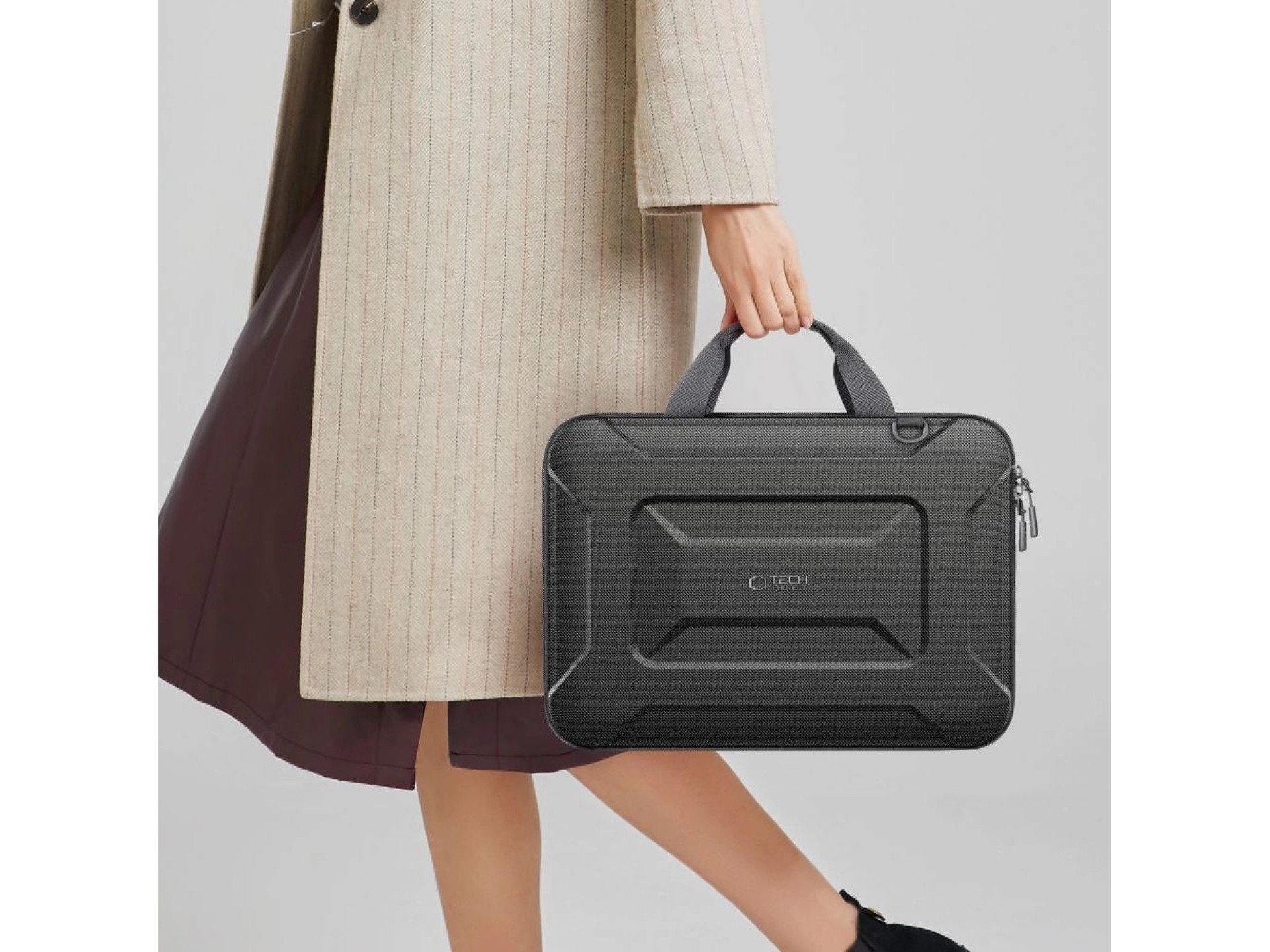 Tech-Protect Ranger-X Tactical Laptop Case for 15-16" - Black