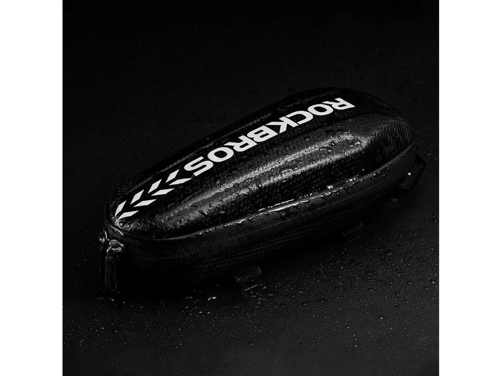 Rockbros B60 waterproof bicycle bag for frame - black