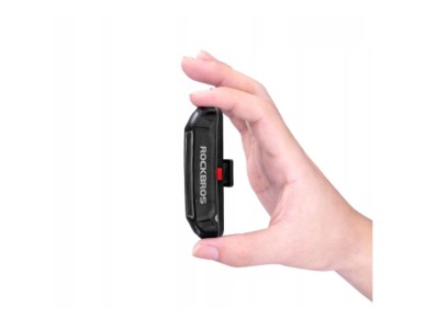 Rockbros A54BK Luz Traseira para Bicicleta + Micro USB - Cabo USB-A - Preto