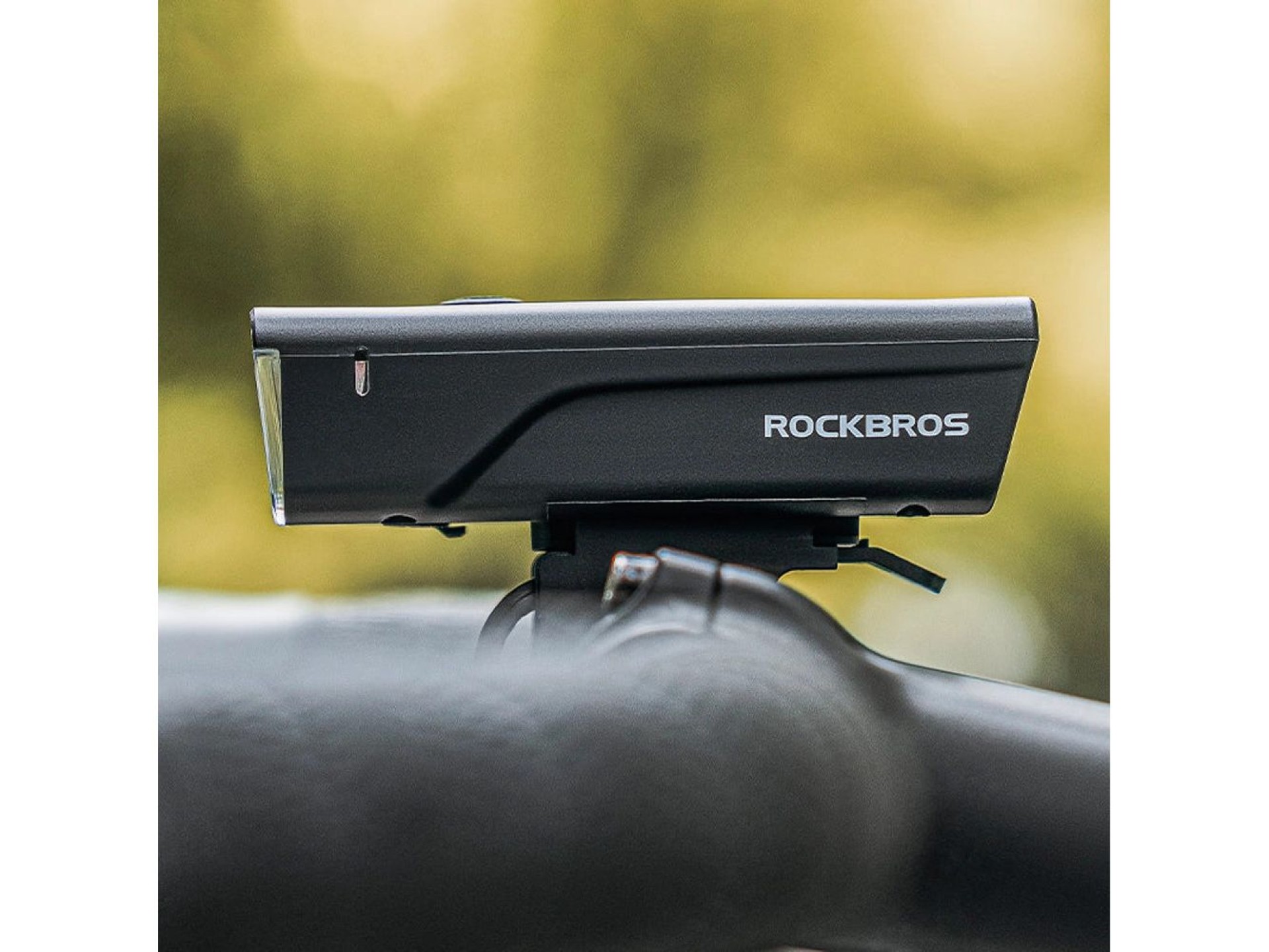 Rockbros 24510003001 luz frontal de bicicleta 260 lm + cabo USB-C - USB-A - preto