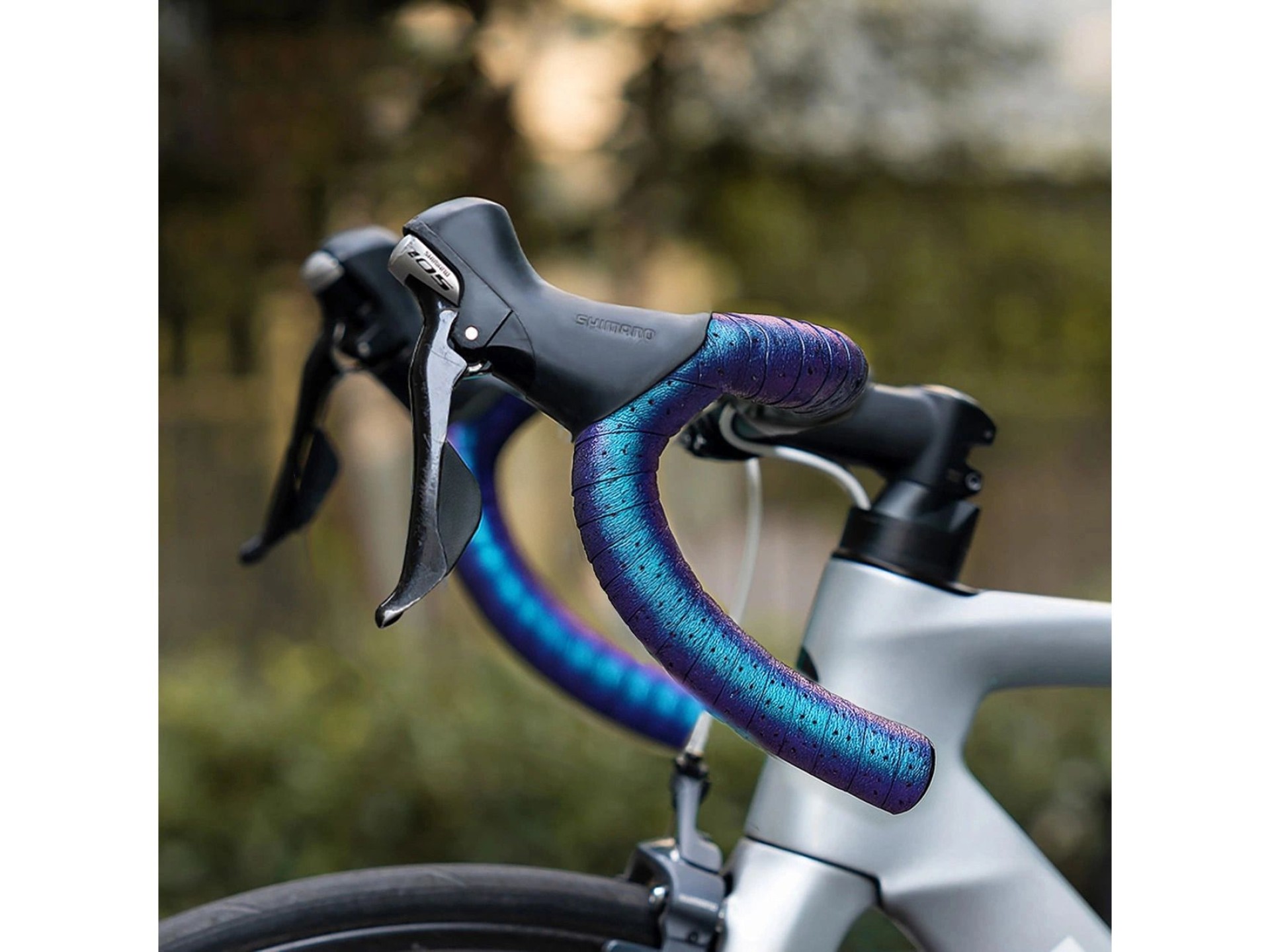 Cinta de manillar Rockbros de silicona perforada con efecto camaleón - Morada