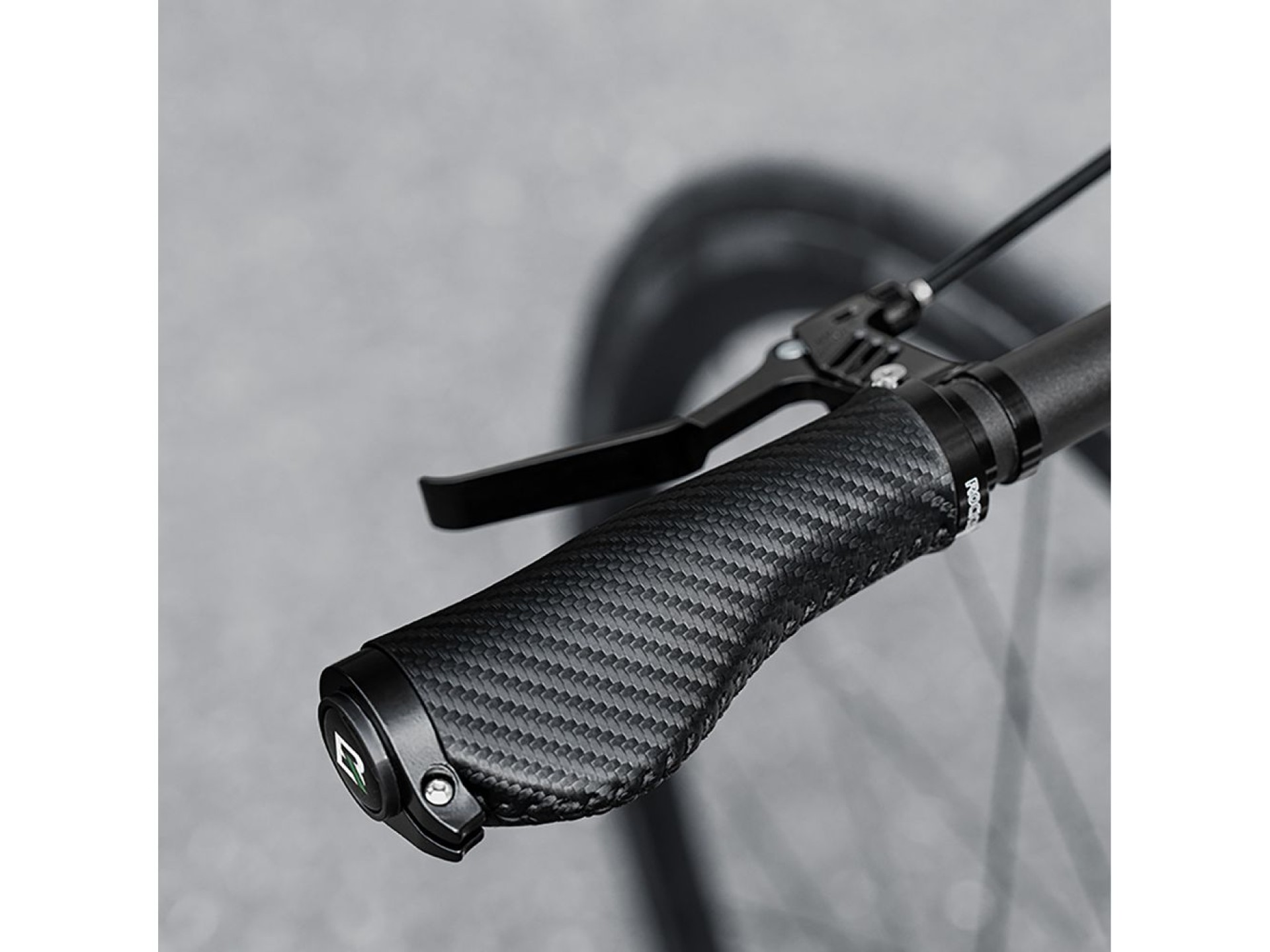 Puños Rockbros para bicicleta, ergonómicos, antideslizantes y con diseño retorcido - Negros