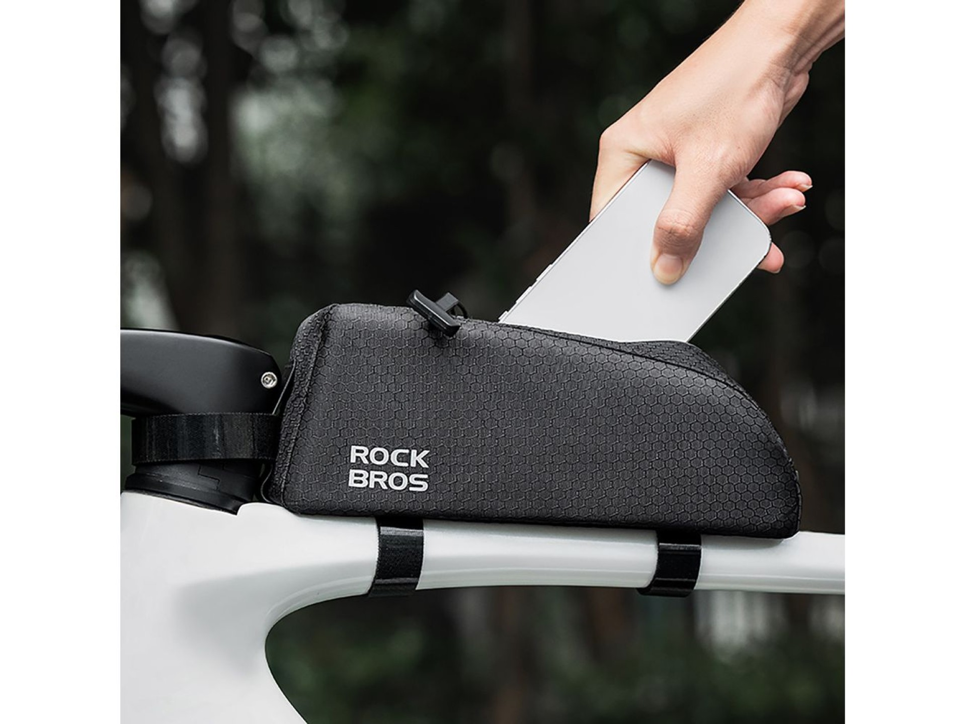 Bolsa para cuadro Rockbros de 0,9 l para tubo superior - Negra