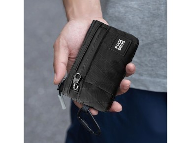 Rockbros Travel Wallet with Carabiner - Black Rockbros Travel Wallet with Carabiner - Black