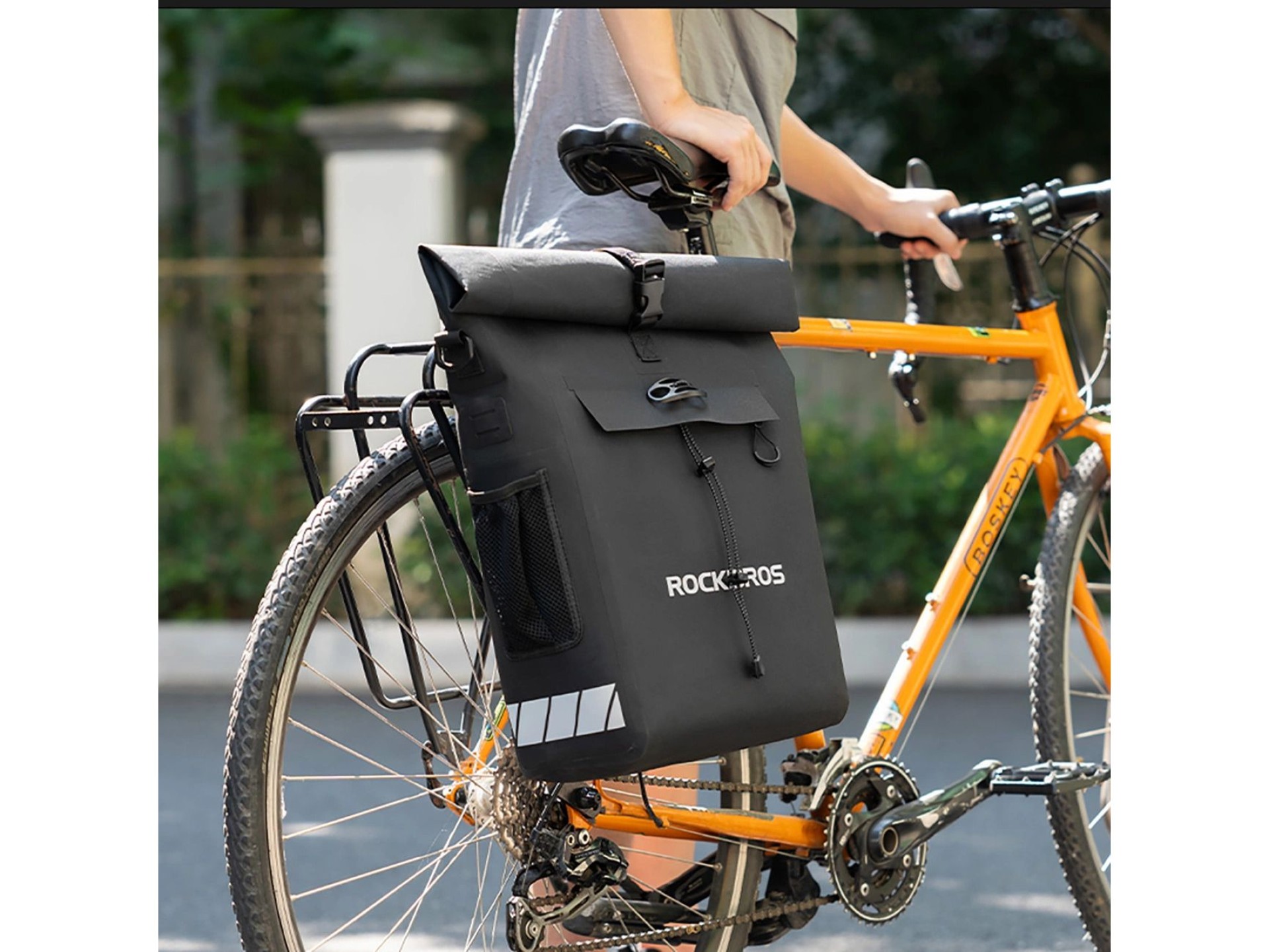 Rockbros Bolsa para Bicicleta com Função de Mochila, Impermeável, com Fixação para Capacete 18L - Pr