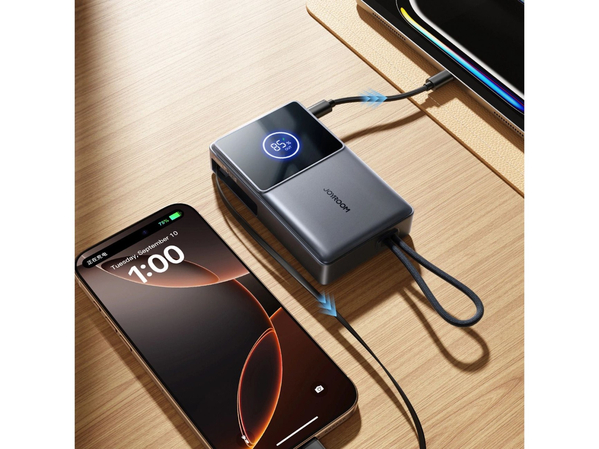 Carregador portátil Joyroom JR-PR1 10000mAh 22,5W com cabo USB-C retrátil integrado - Preto