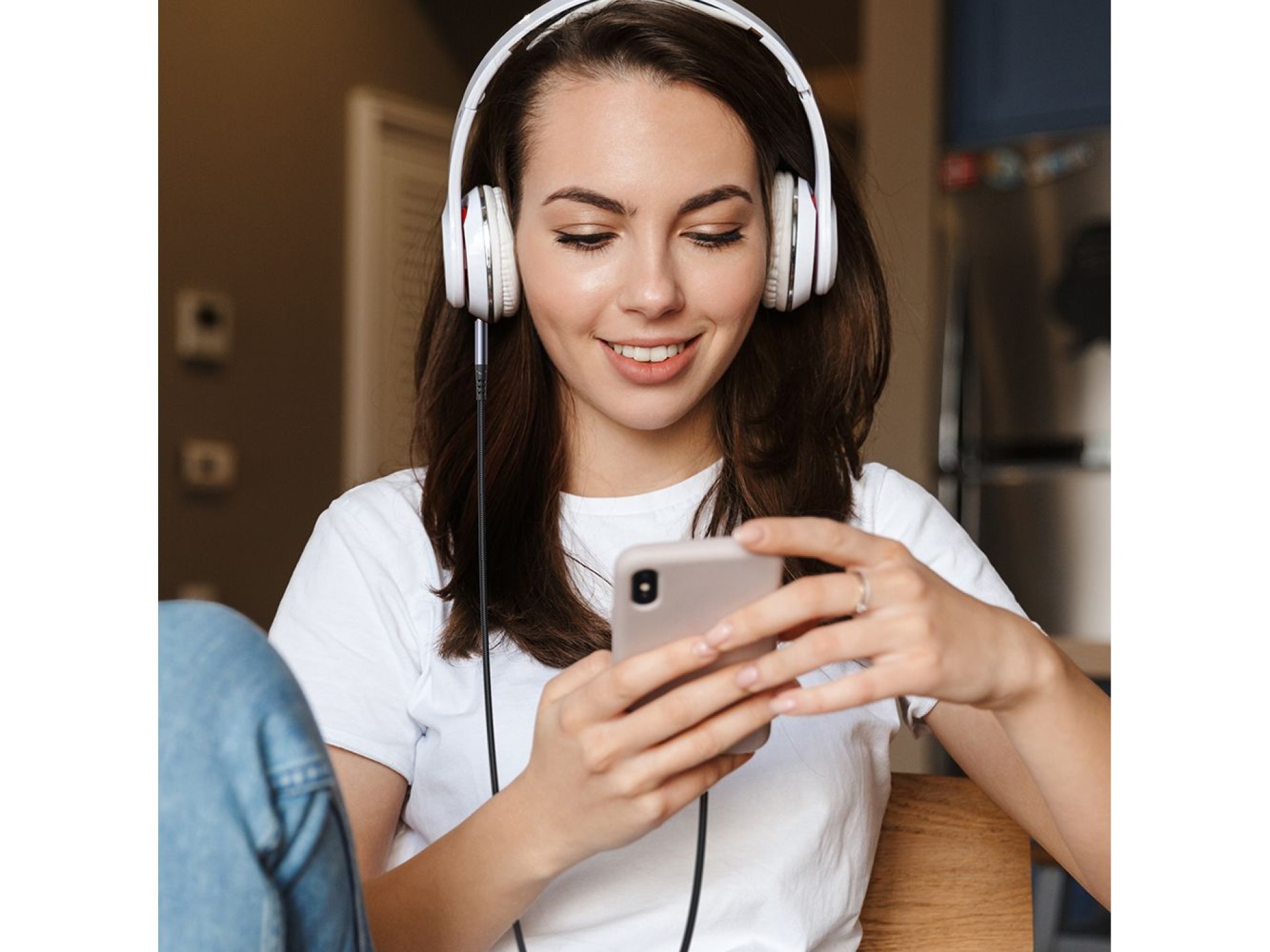 Cable de audio estéreo Joyroom AUX mini jack de 3,5 mm 1,2 m negro (SY-A08)