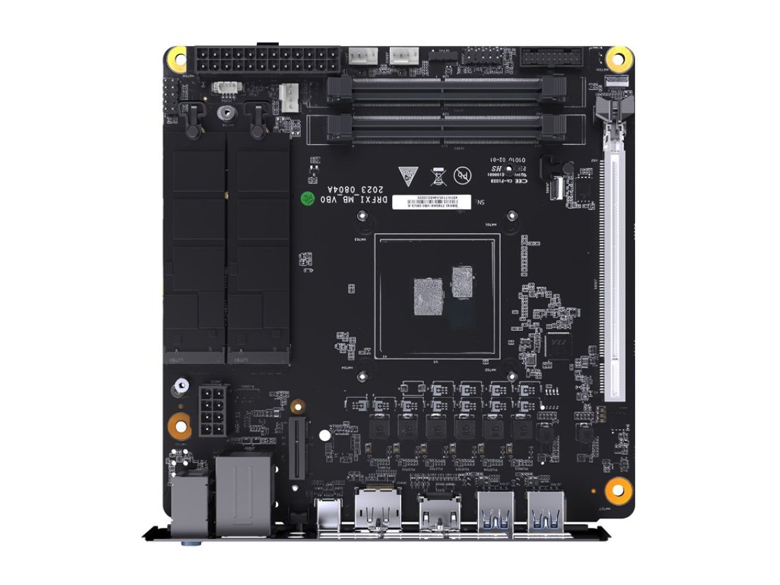 MINI PC Minis F�rum 795S7 Ryzen 7945HX barebone