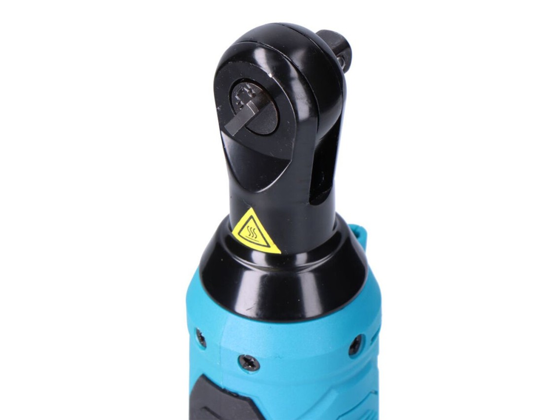 12v ratchet kit with accessories, battery and charger