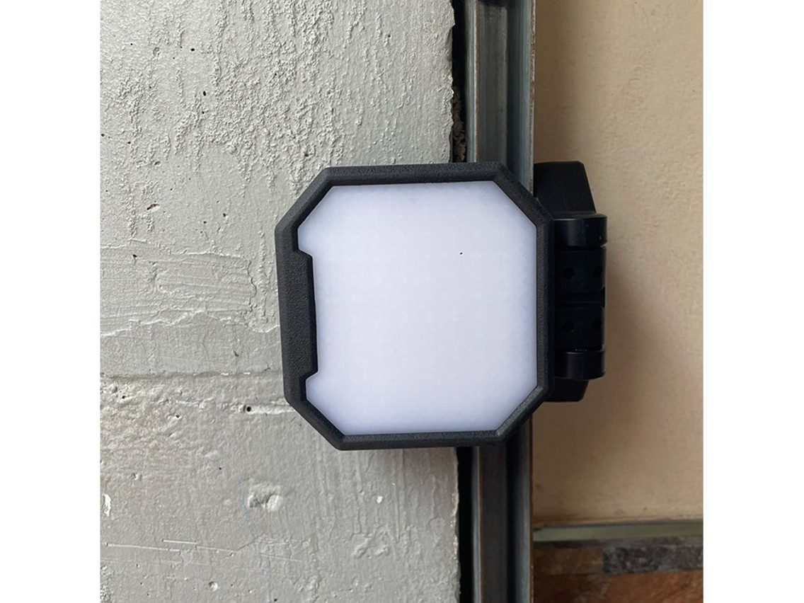 Foco led de trabajo 20w 2.000lm 3 en 1