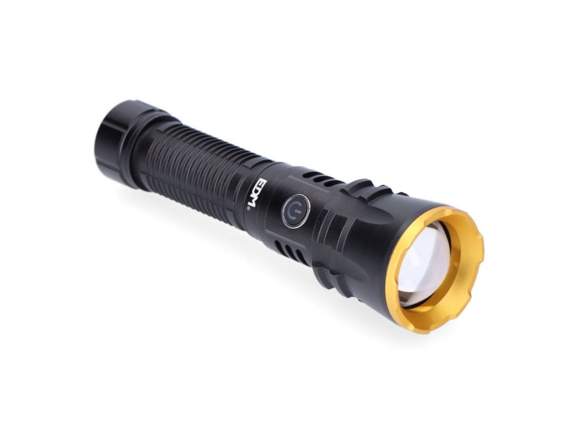 Linterna led de largo alcance 1800 lm