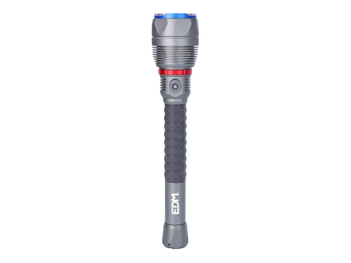 Long range led flashlight 18,000 lm