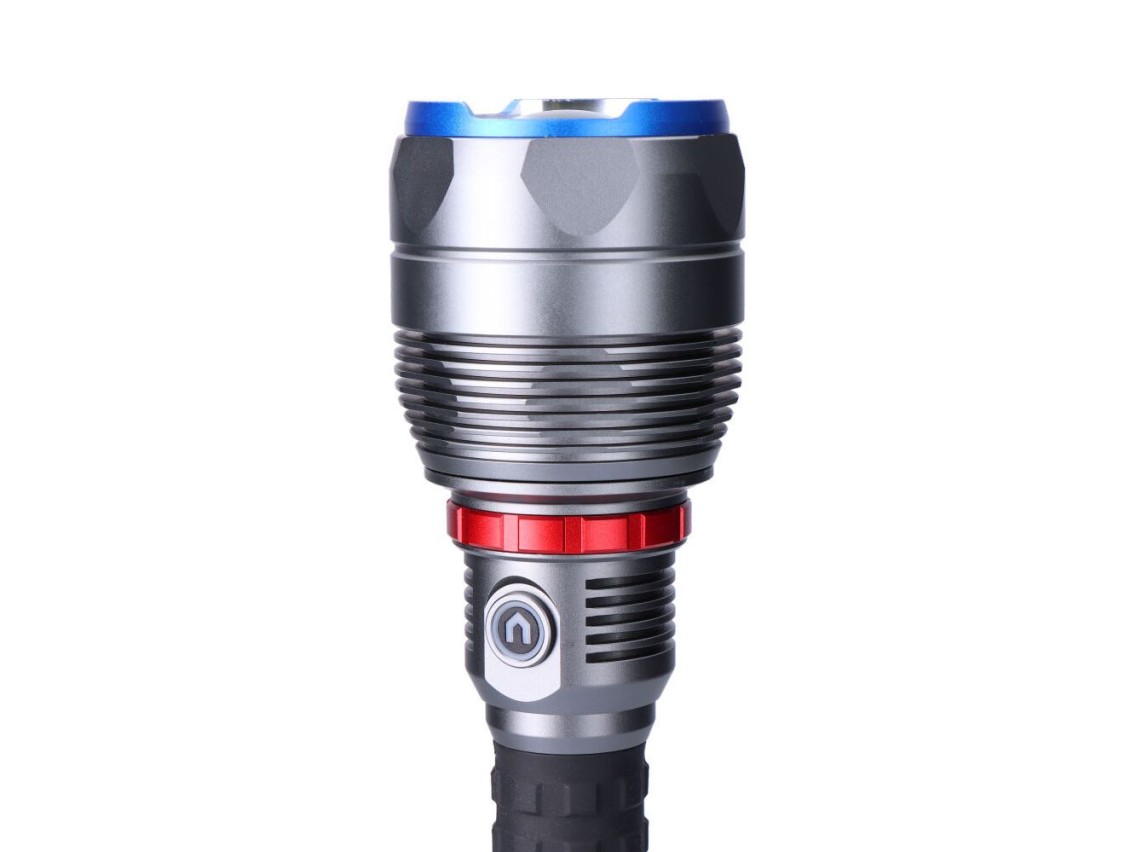 Long range led flashlight 23000 lm