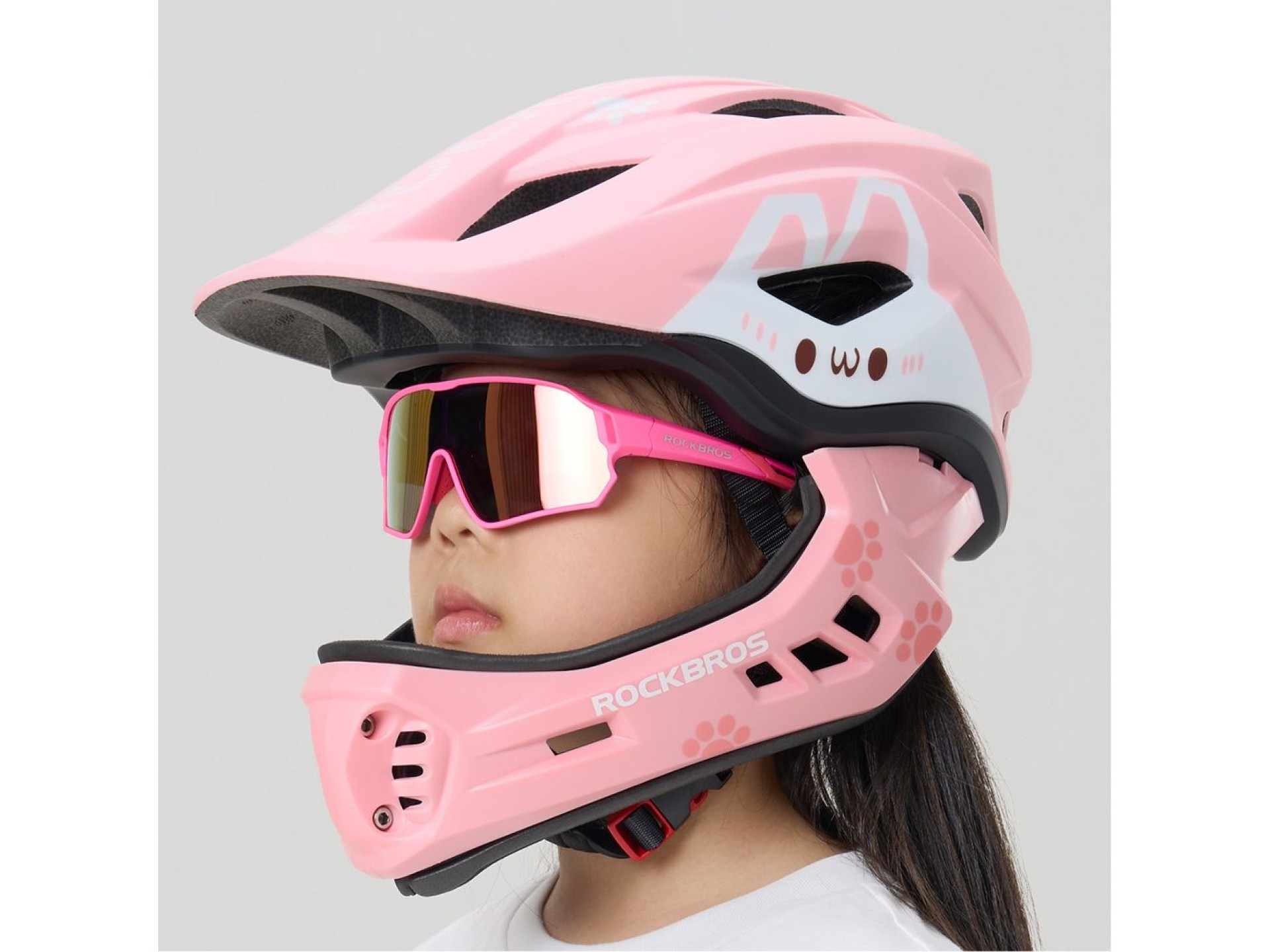 Capacete infantil para ciclismo Rockbros TT-32001 Rabbit com queixeira removível, tamanho P (48-52)