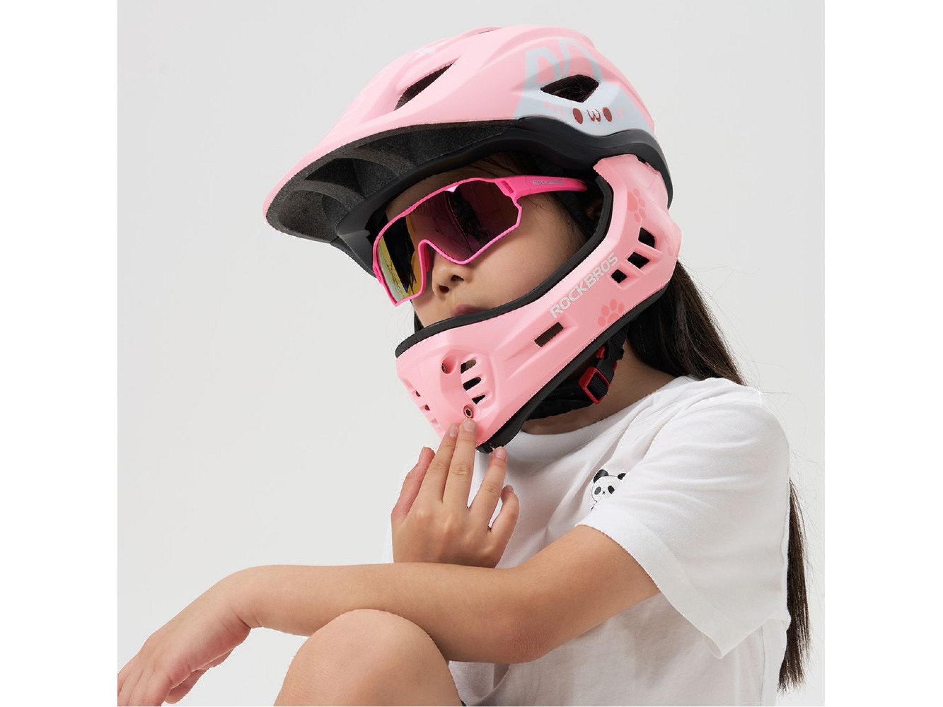 Capacete infantil para ciclismo Rockbros TT-32002 Rabbit com queixeira removível, tamanho M (54-58)