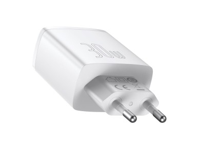 Cargador de pared Baseus Compact PD 30W 1x USB-C 2x USB blanco