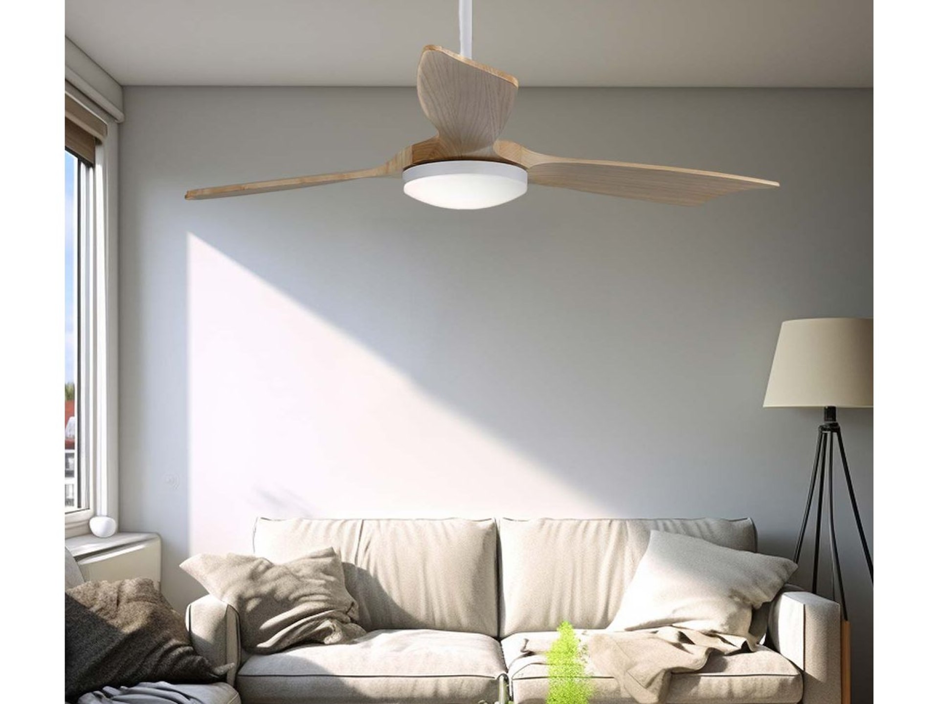 Baltic model ceiling fan with 3 wooden blades ø132cm