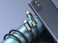 Cable de datos USB-C a USB-C Techancy TB1797, 1 m/60 W con luz RGB, trenzado de aluminio, negro