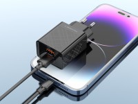 Techancy Carregador Usb 2.4A Preto  TA2759, Kit De Cabos Ip7/X/11-14, 1m 2.4A, Chip Inteligente Inco