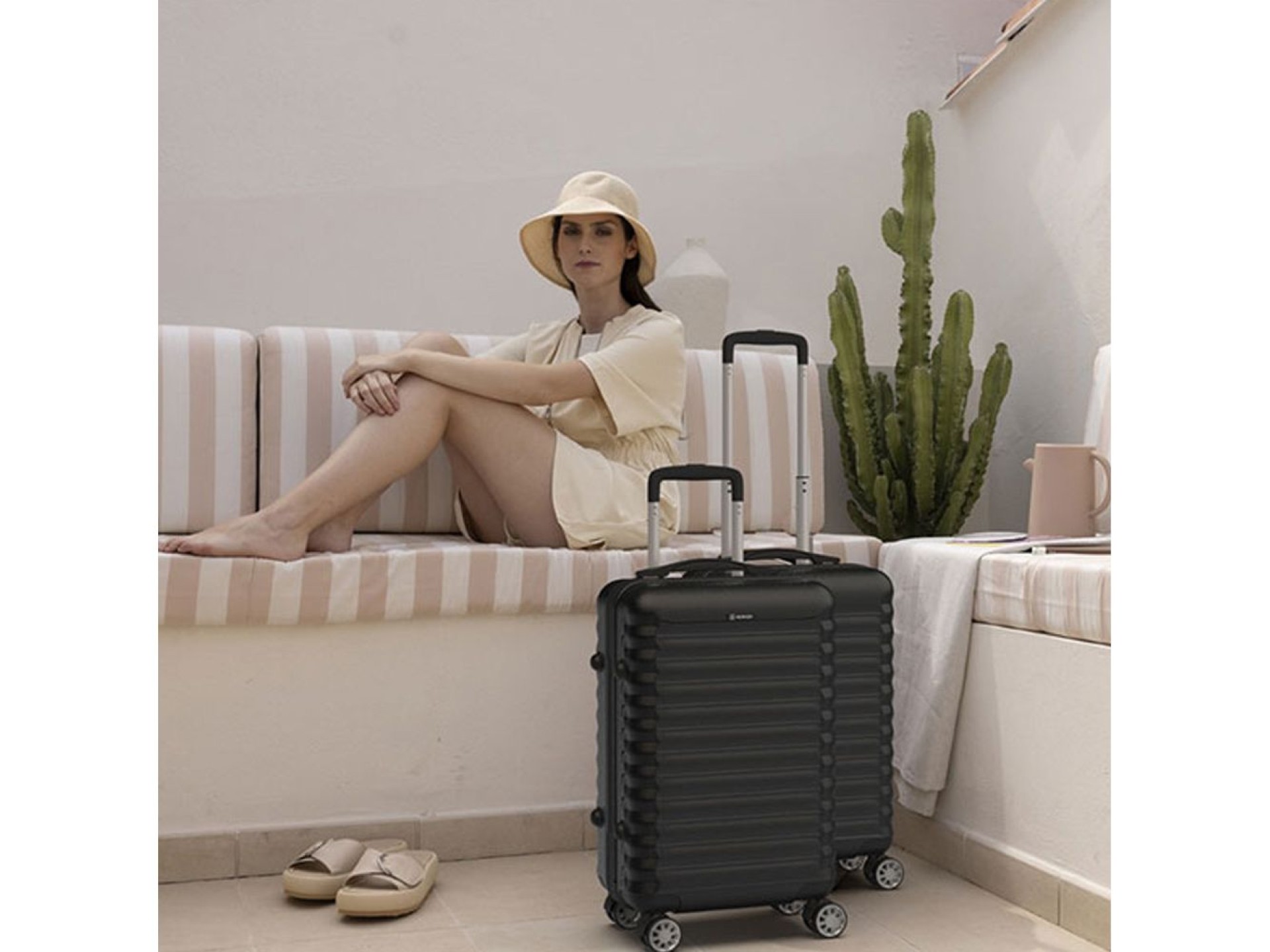 Mala 30l de cabine mini xs preta upfly 55x36x19cm 1200877 numada
