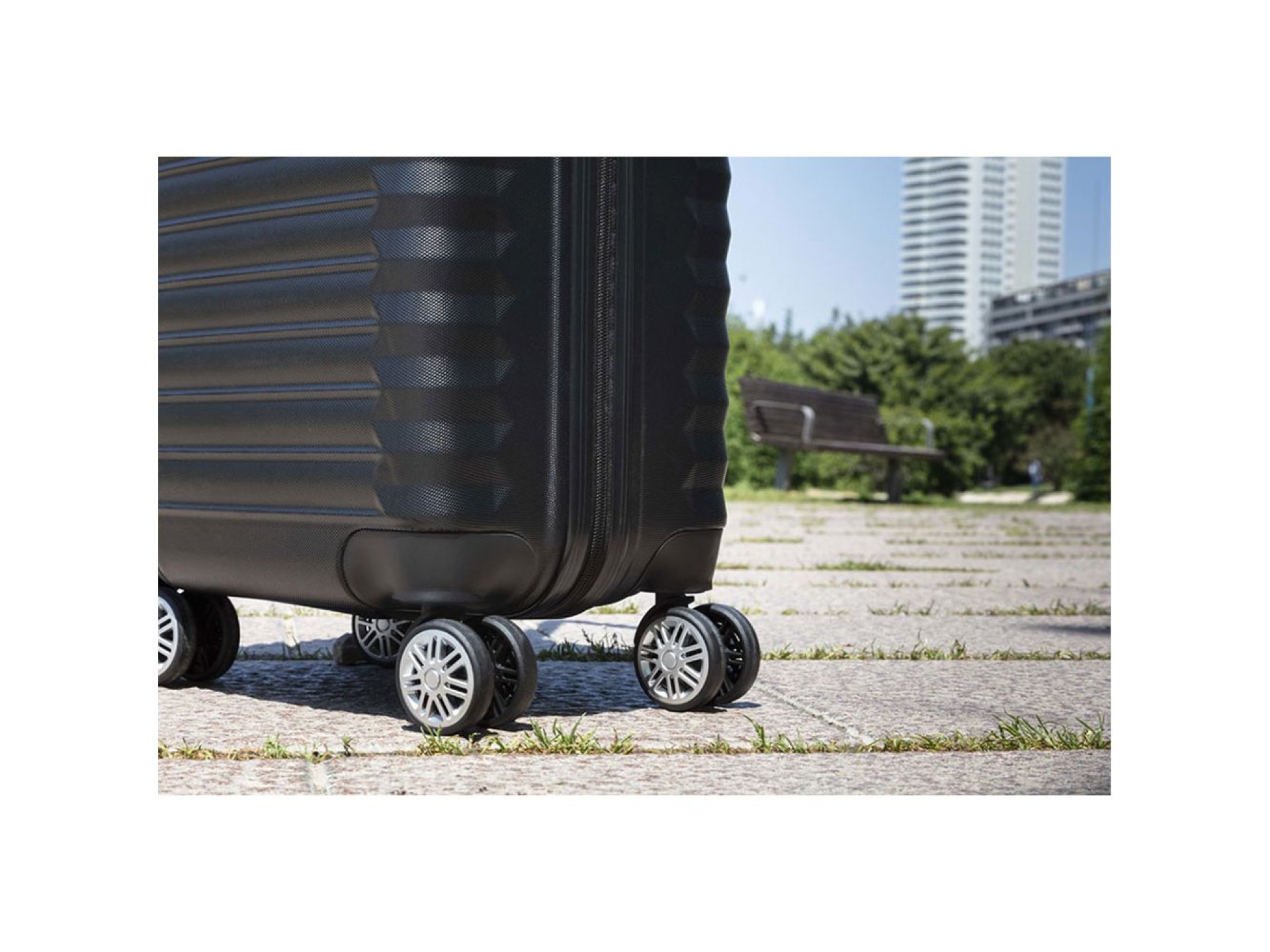 Set de maletas 3 piezas negro upfly 53cm,63c y,31cm 1200497 numada