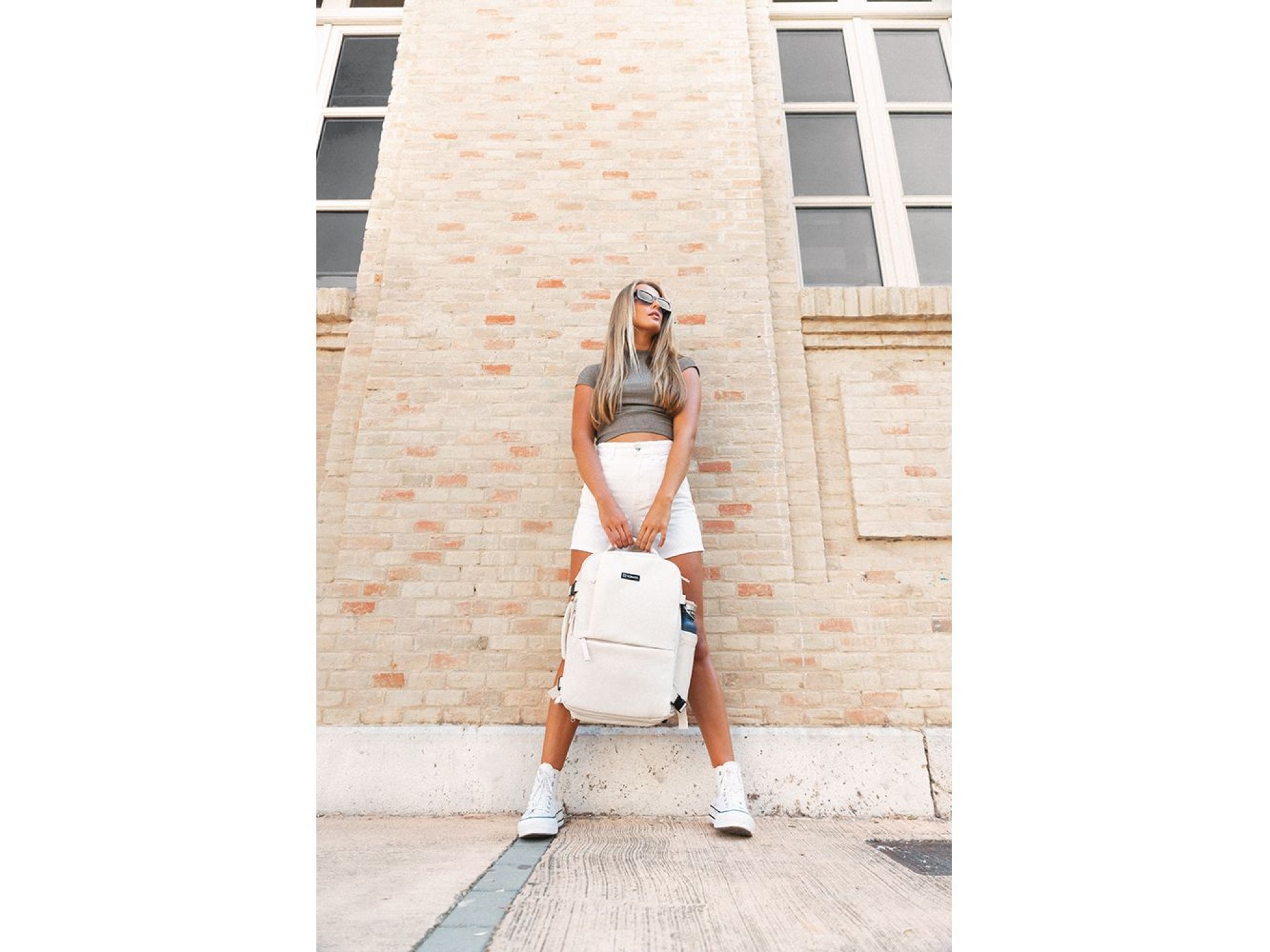 Mochila de 20 l explorer backpack b40 40 x 25 x 20 cm beige