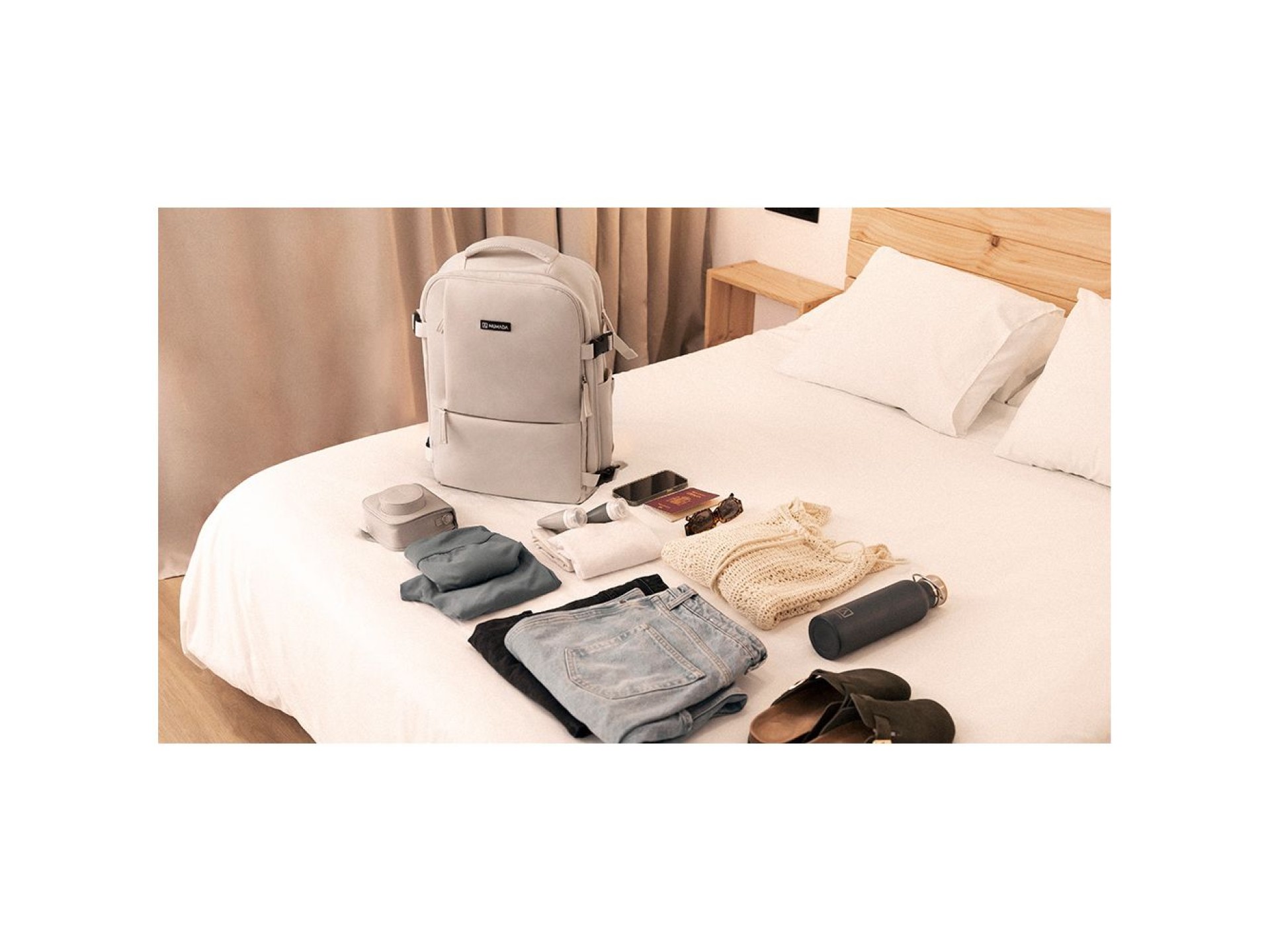 Mochila de 20 l explorer backpack b40 40 x 25 x 20 cm beige