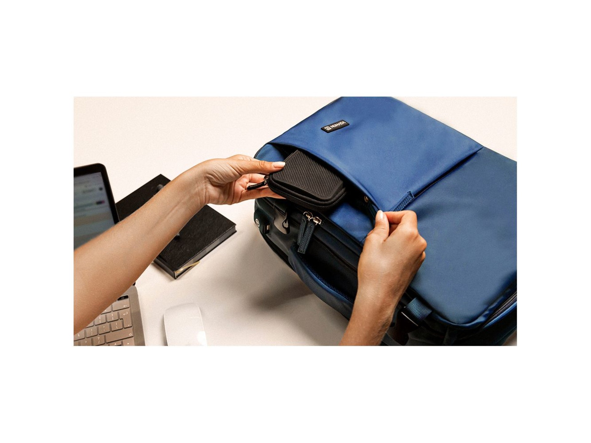 Mochila de 20 l explorer backpack b40 40 x 25 x 20 cm azul petróleo