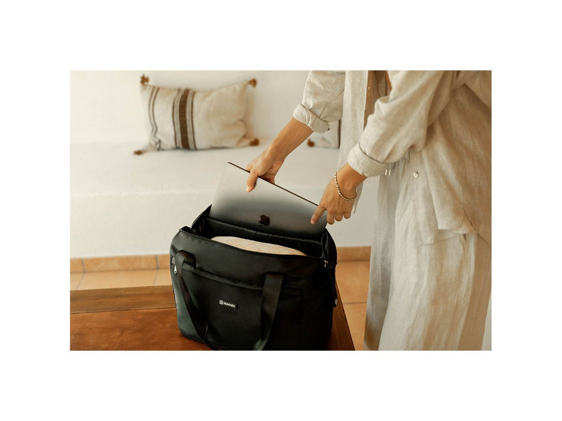 Bolsa de avion negra 25 - 35 l