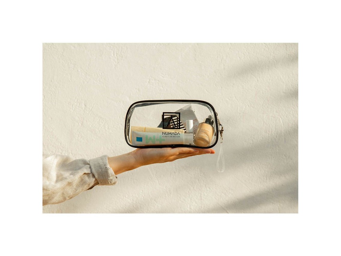 Toiletry bag, 23 x 11.5 x 6.5 cm