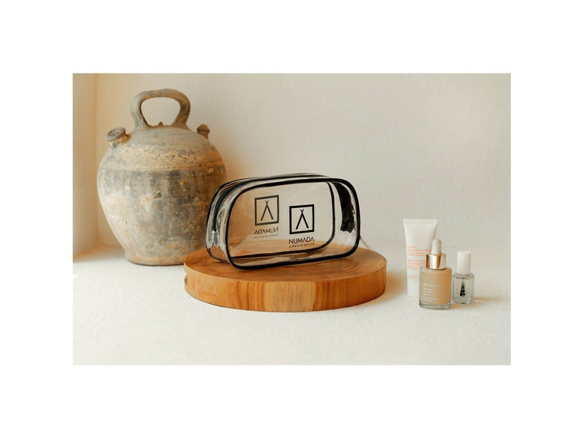 Toiletry bag, 23 x 11.5 x 6.5 cm