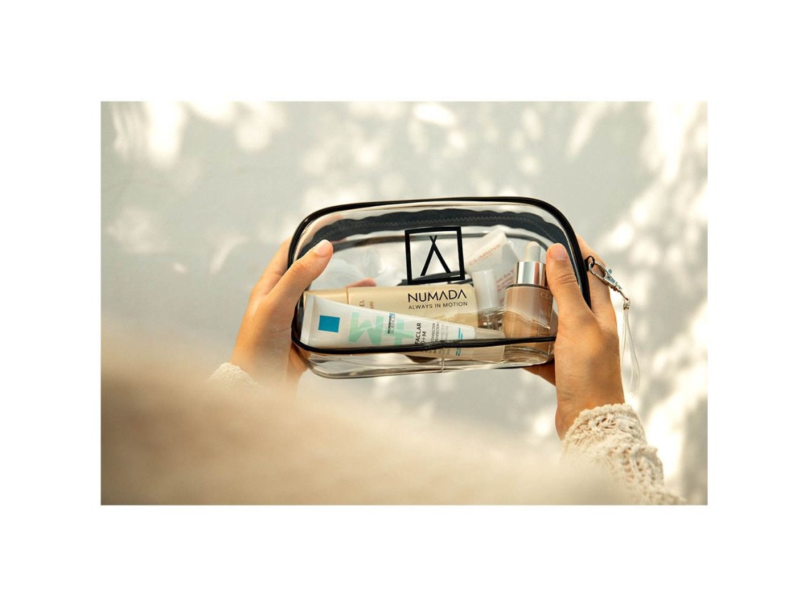 Toiletry bag, 23 x 11.5 x 6.5 cm