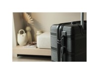 Maleta avion negra, 55 x 20 x 40 cm Maleta avion negra, 55 x 20 x 40 cm