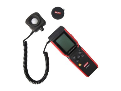 UNI-T UT381A lux meter