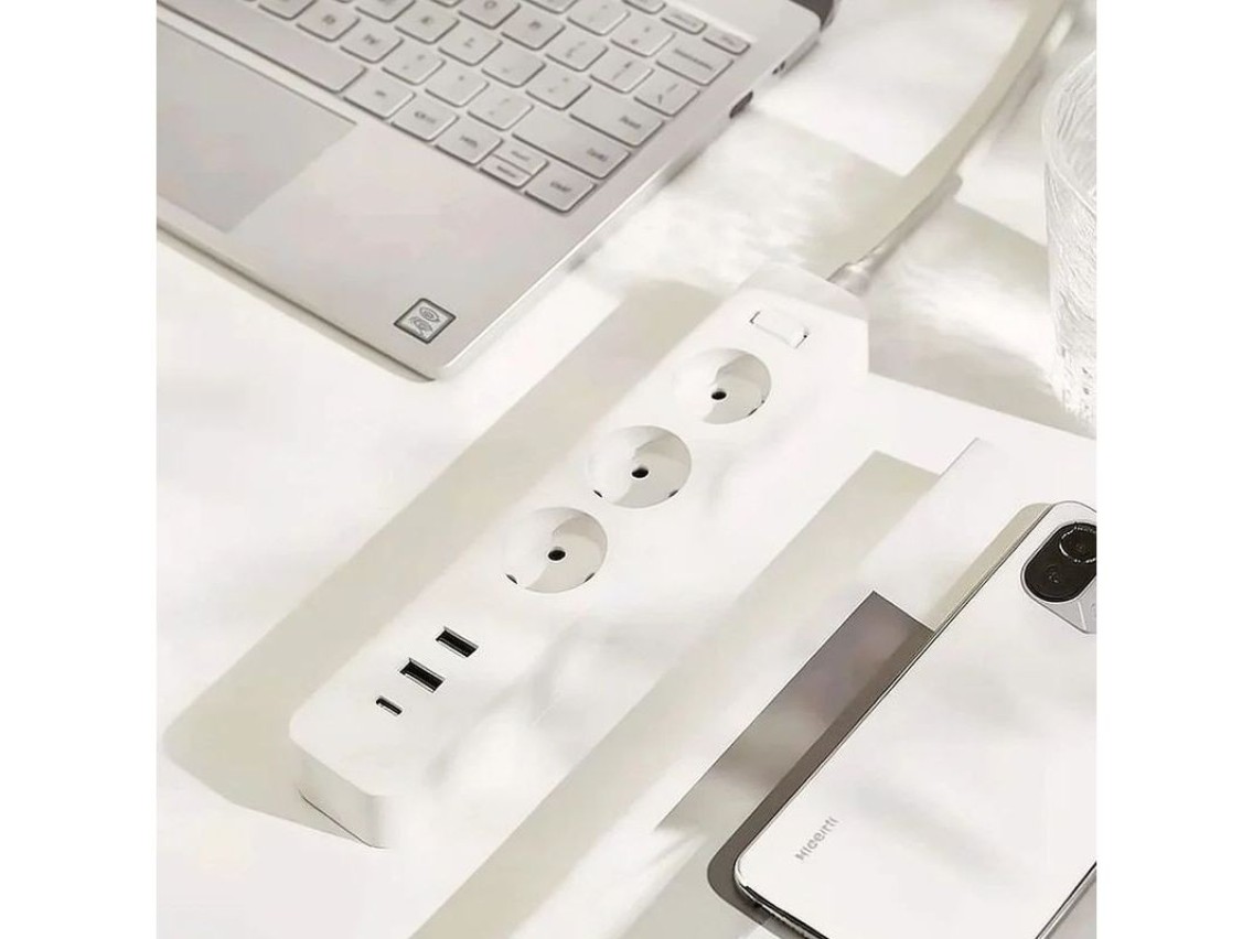 Xiaomi 20W Power Strip with Switch / 3 Power Outlets / 1 USB / 2 USB Type-C / 1.4m Cable / White