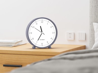 Techancy Mini despertador de mesa ME2624 silencioso n�meros grandes espelho HD corpo ABS port�til pa