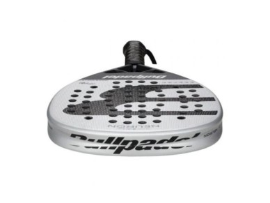 Bullpadel Neuron 2025 Padel Racket (Fede Chingotto)/ Black and White