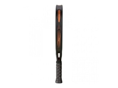 Raquete de Padel Bullpadel Vertex 04 2025 (Juan Tello)/ Preta Raquete de Padel Bullpadel Vertex 04 2025 (Juan Tello)/ Preta