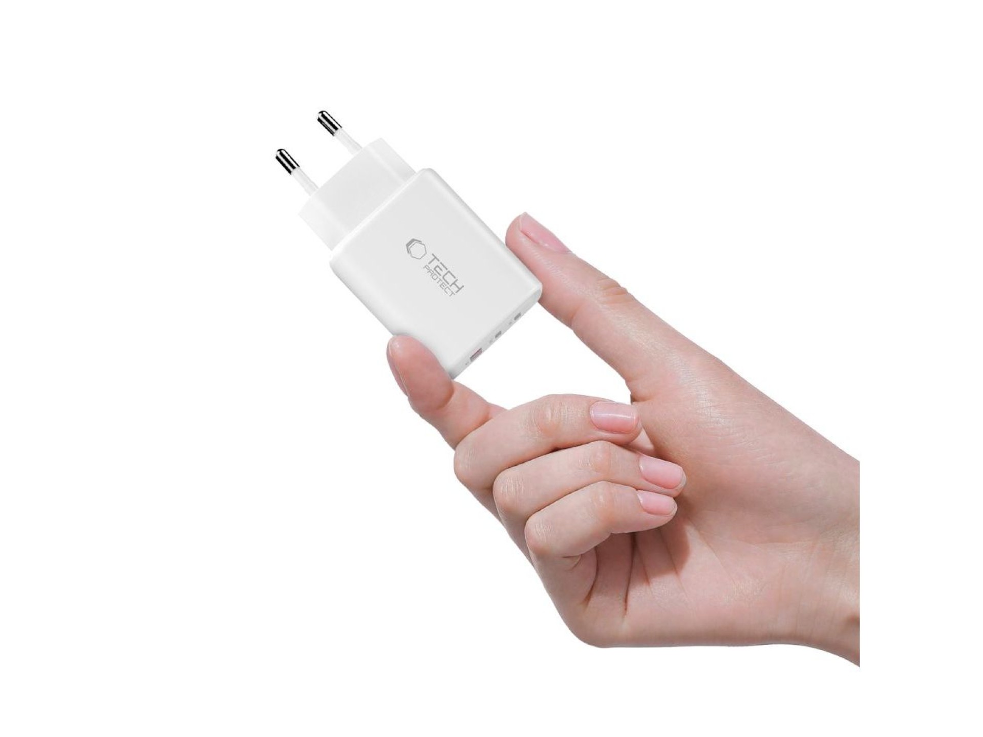 Carregador de parede Tech-Protect NCA65W-GAN de 3 portas e 65 W - Branco