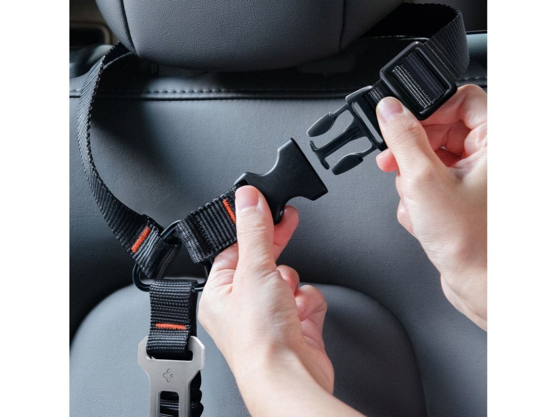 Spigen PS100 Universal Pet Seat Belt - Black