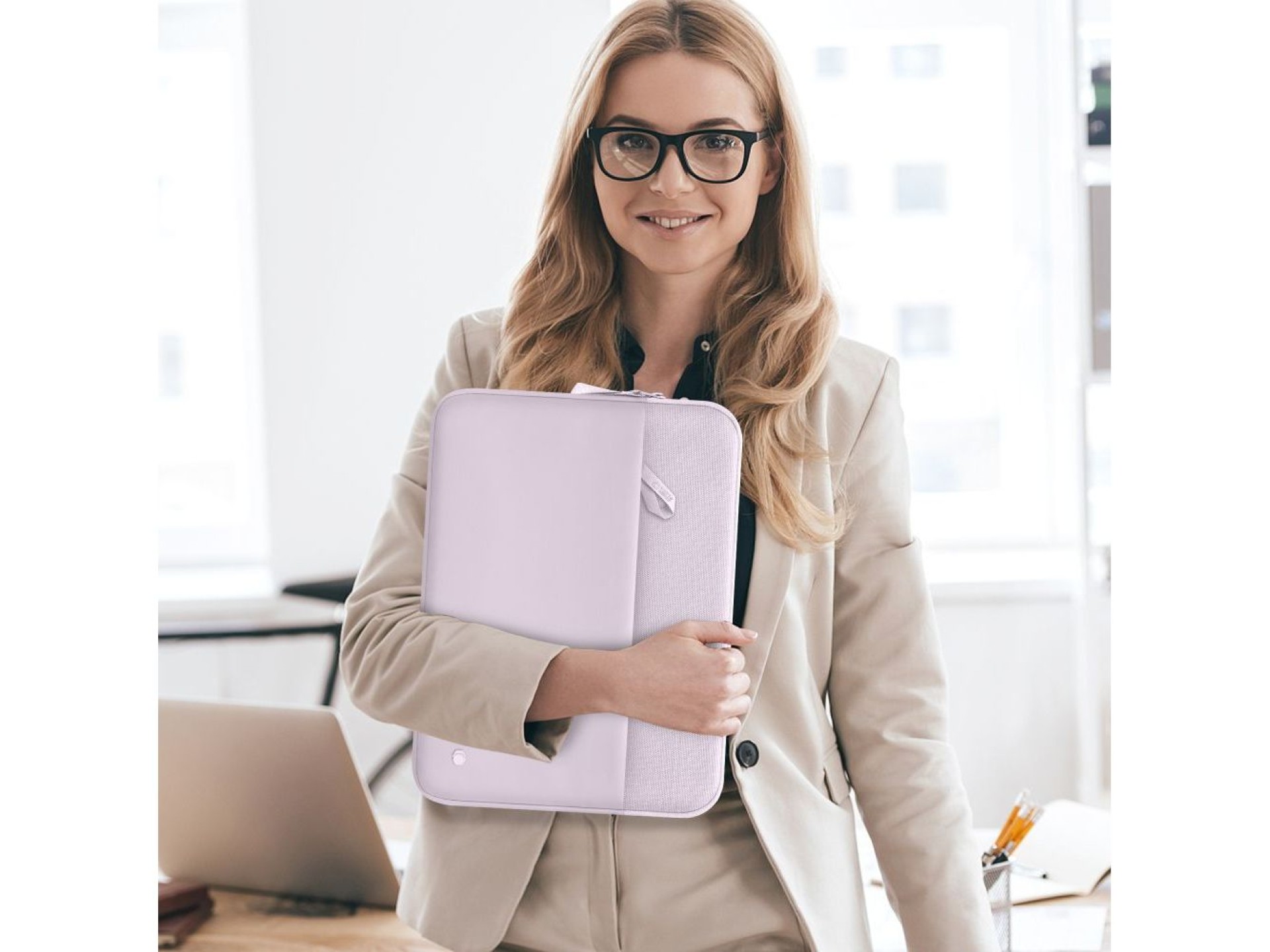 Capa protetora Tech-Protect para laptops de 13 a 14 polegadas - Rosa