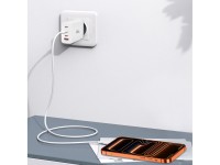Carregador de parede Tech-Protect NC140W-GAN de 4 portas e 140 W - Branco