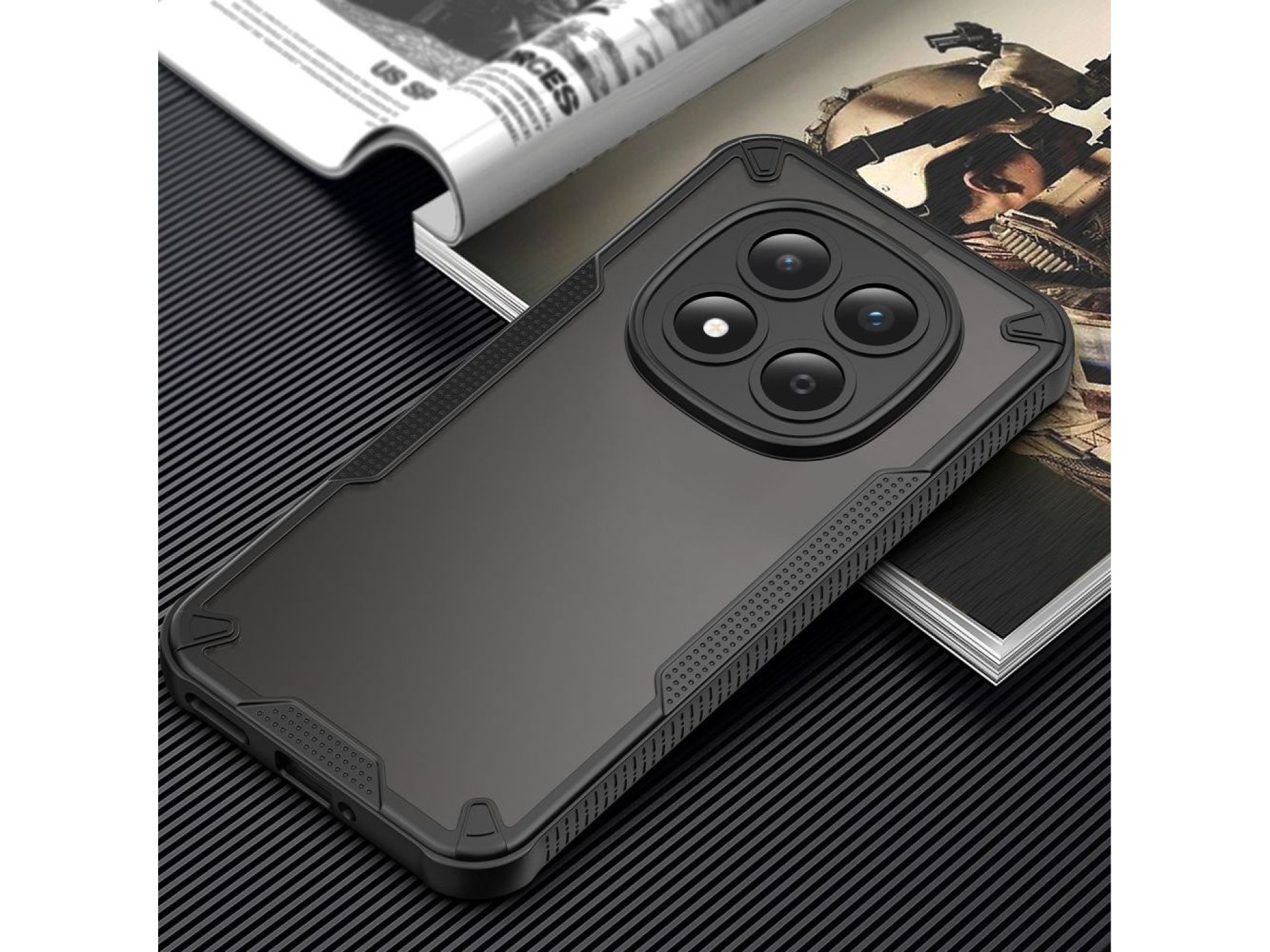 Capa protetora Tech-Protect Rugged Shield para Xiaomi Redmi Note 15 Pro 5G - Preta