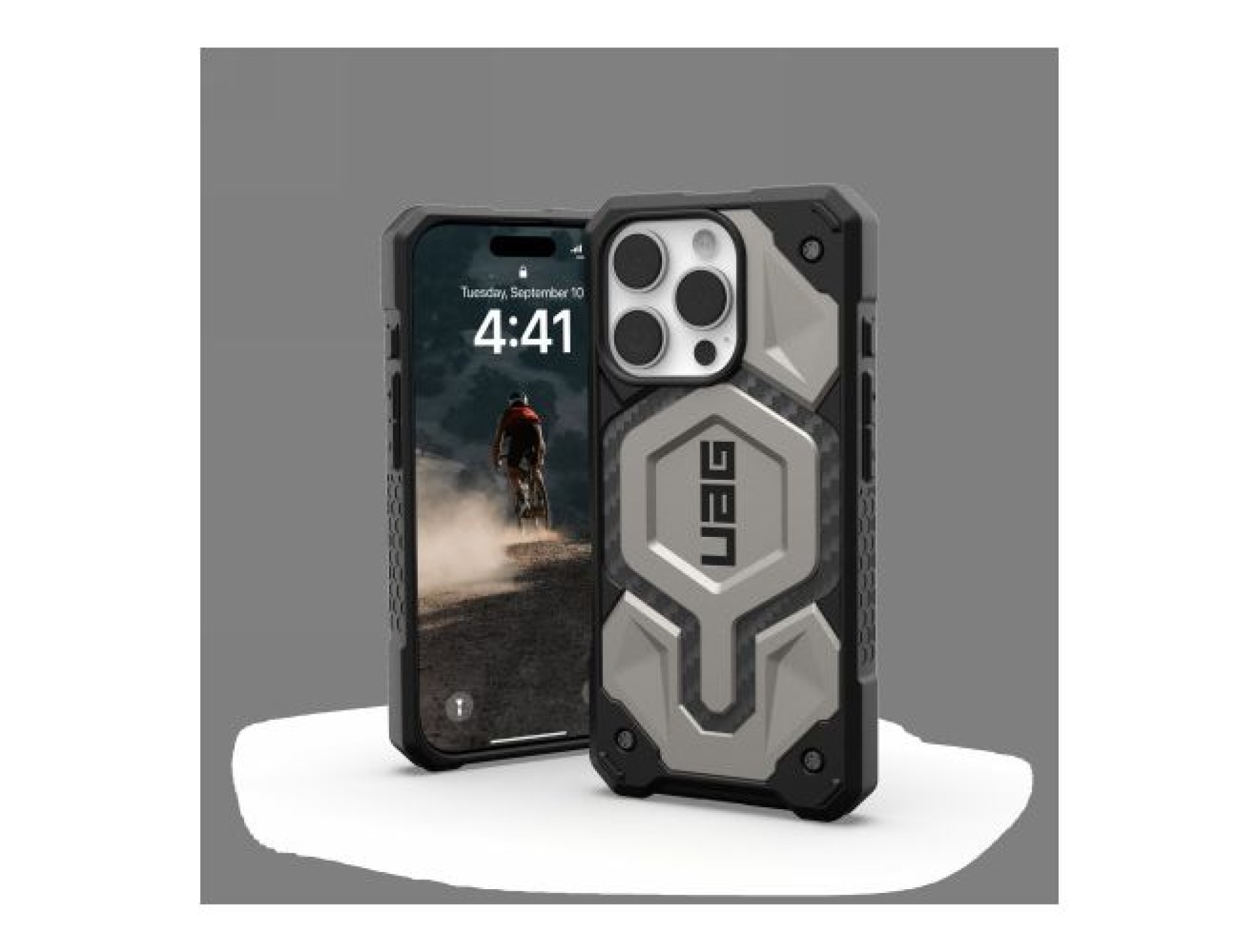 Funda UAG Monarch Pro con MagSafe para iPhone 16 Pro - Titanio